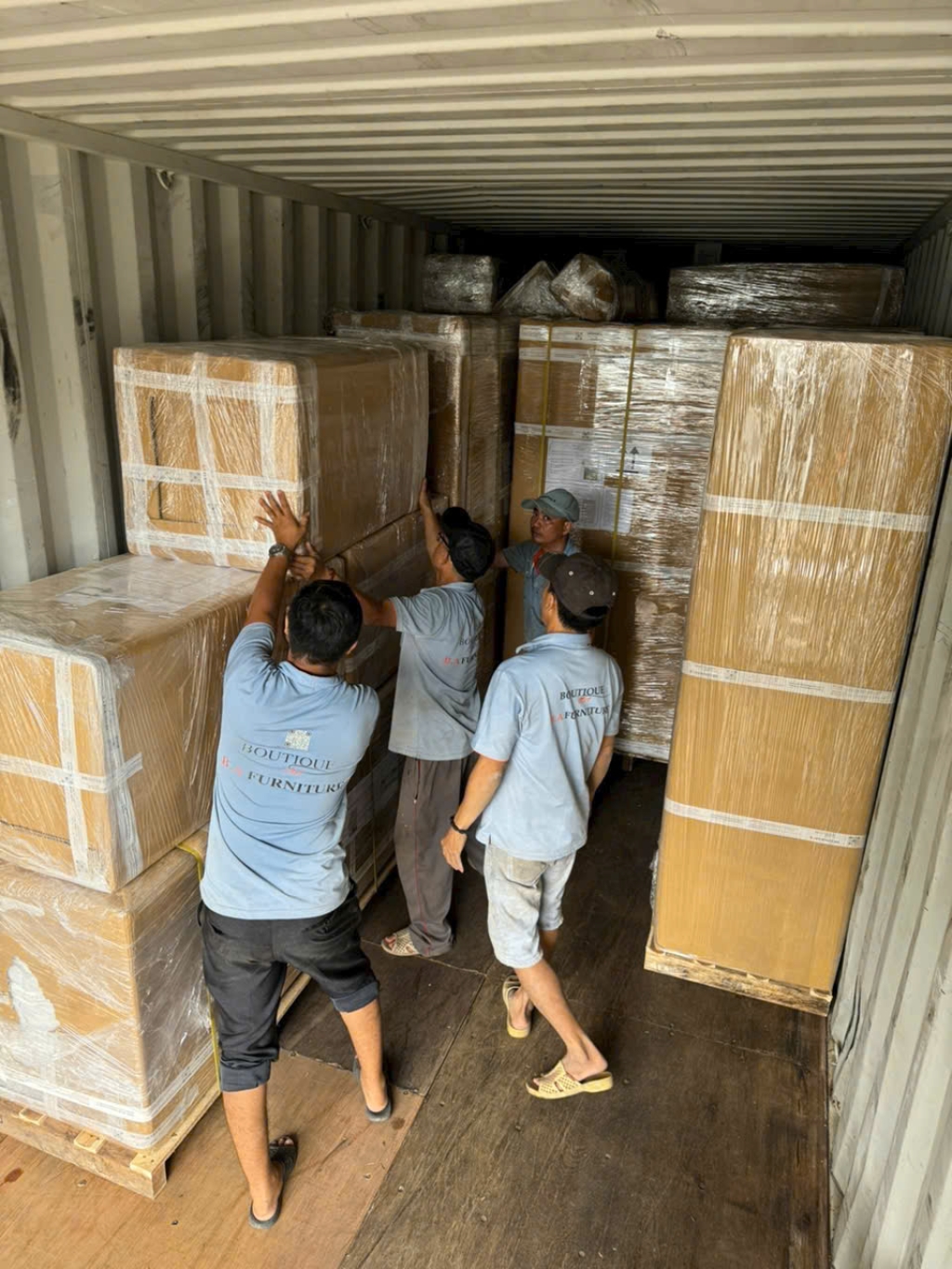 TỪ VIỆT NAM ĐẾN MELBOURNE – HÀNH TRÌNH CỦA NHỮNG SẢN PHẨM NỘI THẤT MANG TINH THẦN NGHỆ THUẬT VÀ CHUẨN MỰC QUỐC TẾ